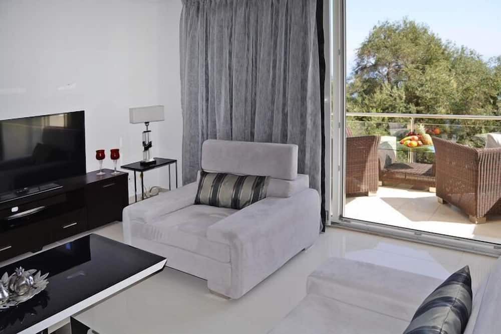 Photo of Livingroom in Perama
