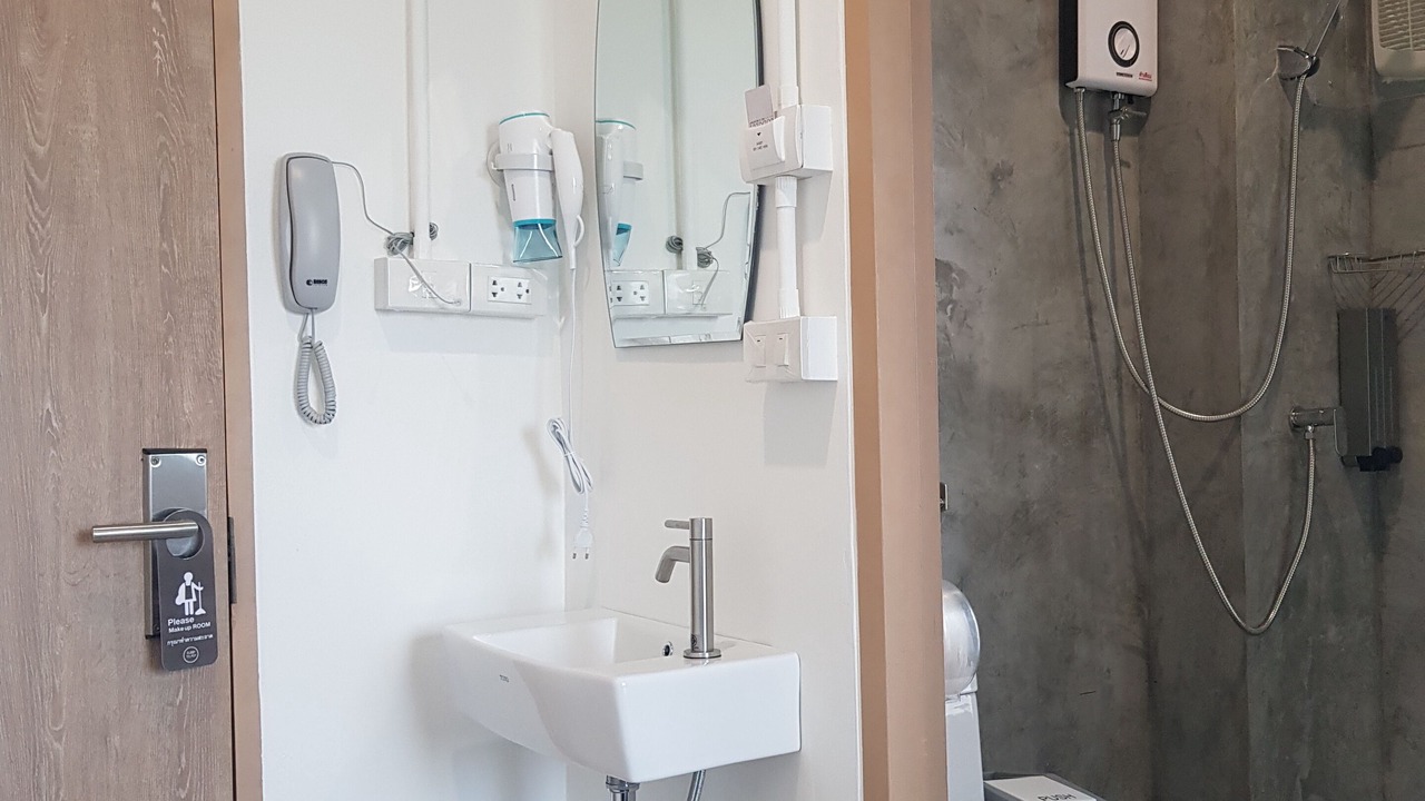 Photo of Bathroom in Khlong Sam Prawet