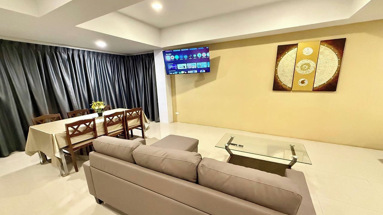 Photo of Bedroom in Chalong