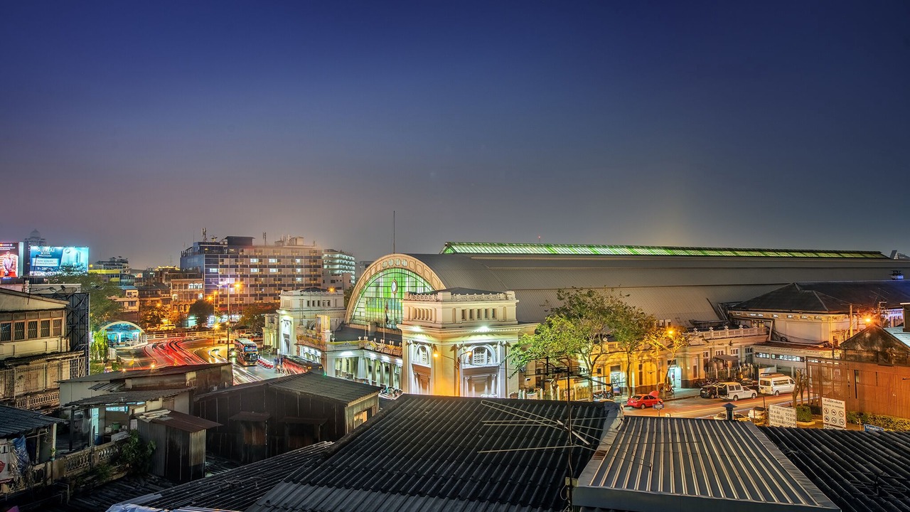 Photo of Others in Hua Lamphong