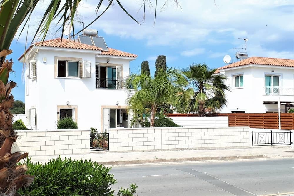 Photo of Outdoor in Ayia Thekla