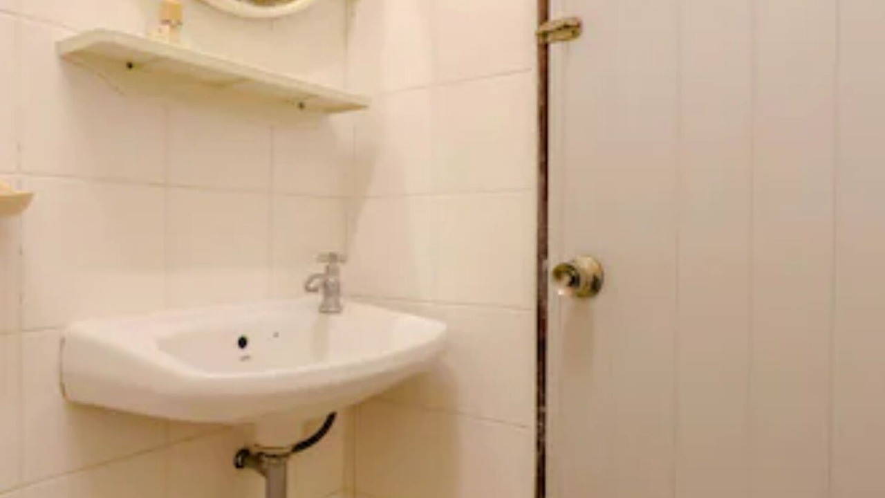 Photo of Bathroom in Ratchathewi