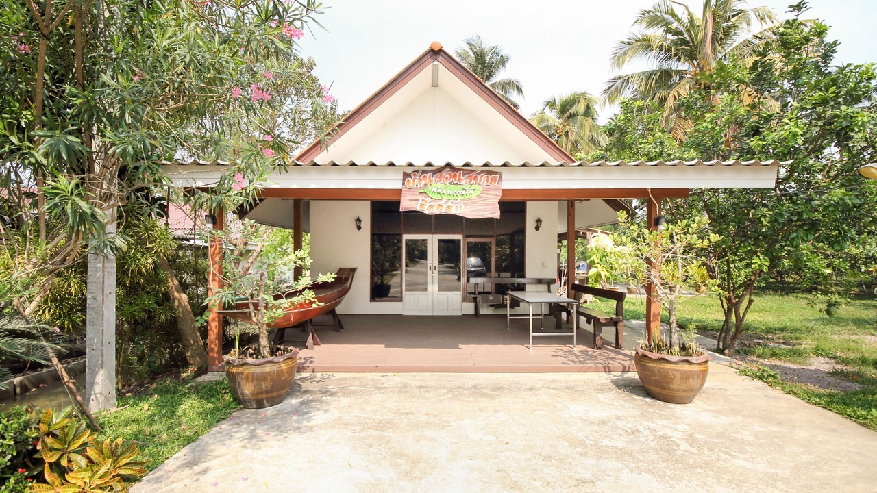 Photo of Outdoor in Amphawa