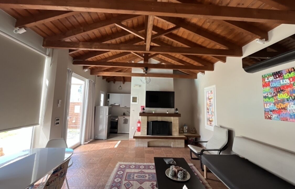 Photo of Livingroom in Korithion