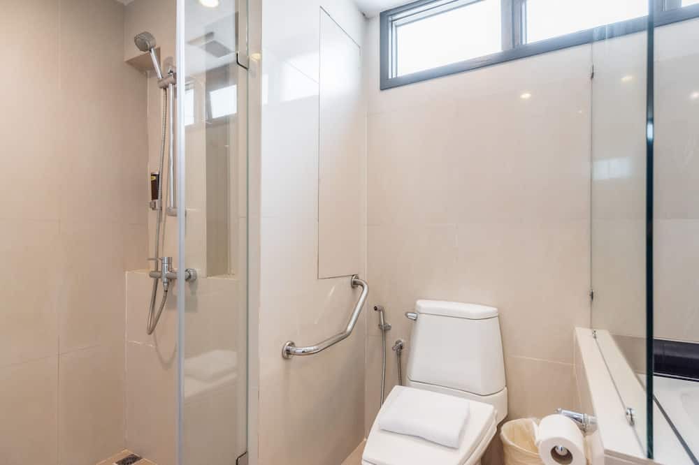 Photo of Bathroom in Samsen Nai