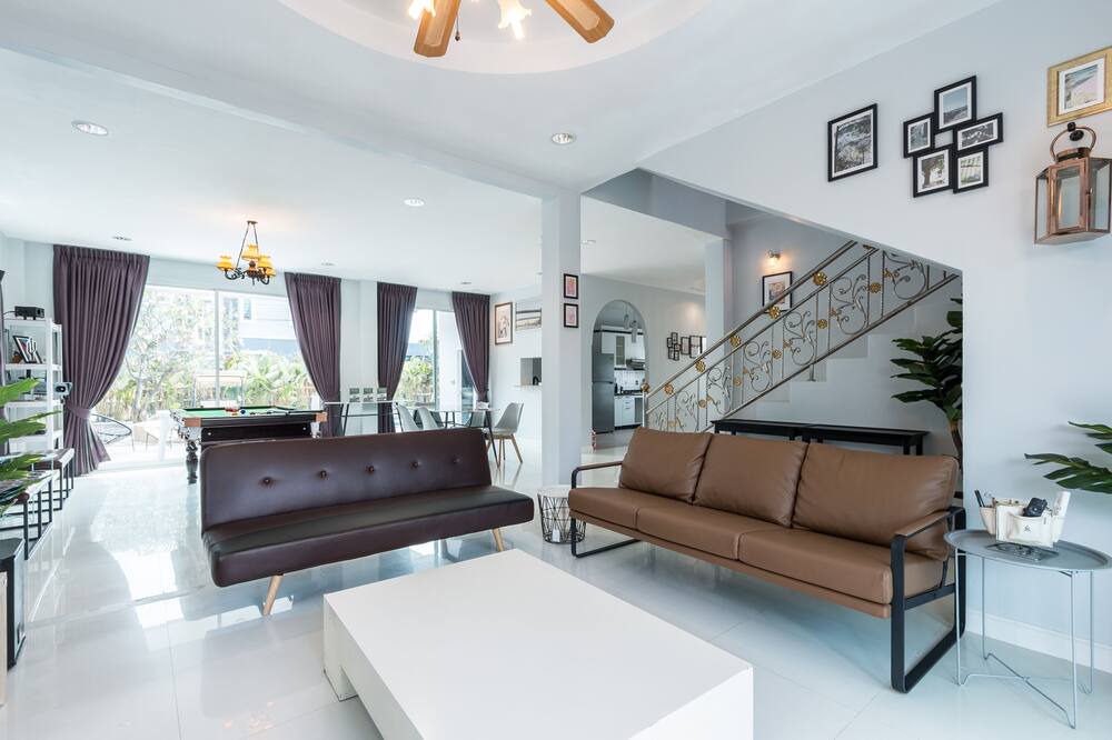 Photo of Livingroom in Nong Kae
