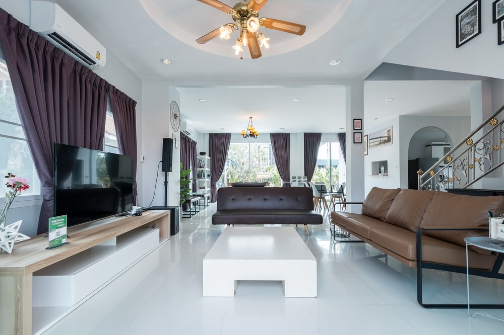 Photo of Livingroom in Nong Kae
