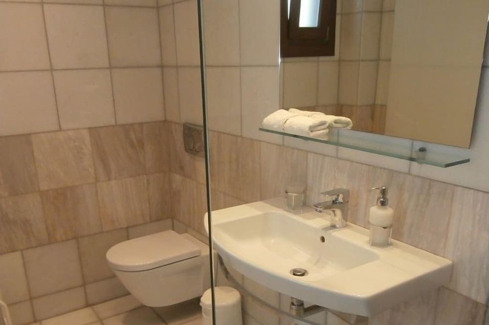 Photo of Bathroom in Agios Prokopios