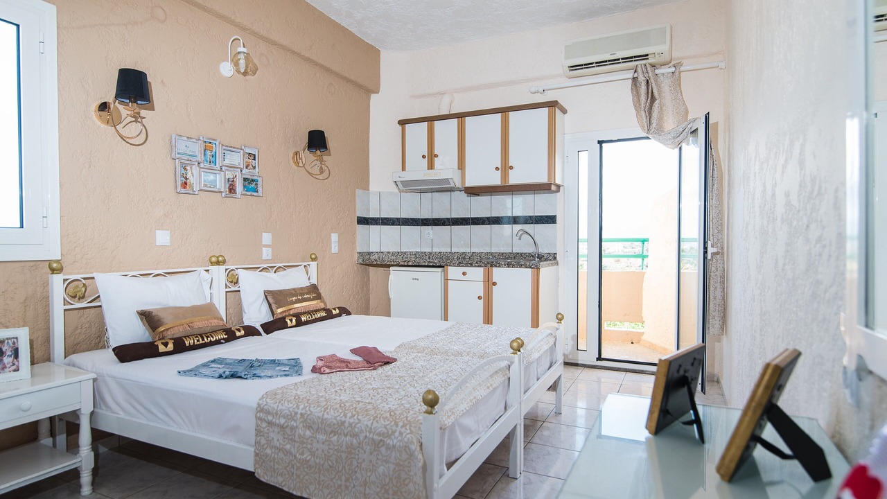 Photo of Bedroom in Malia