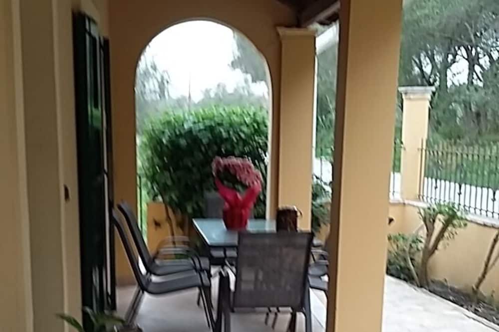Photo of Patio Balcony in Lefkimmi