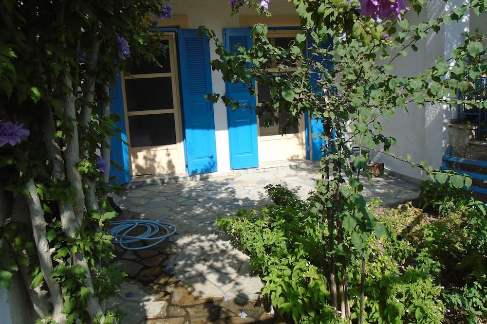 Photo of Outdoor in Tavari