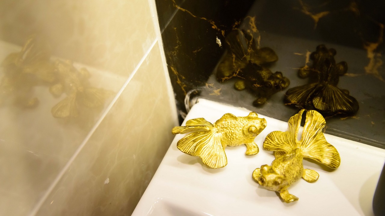 Photo of Bathroom in Wat Sam Phraya