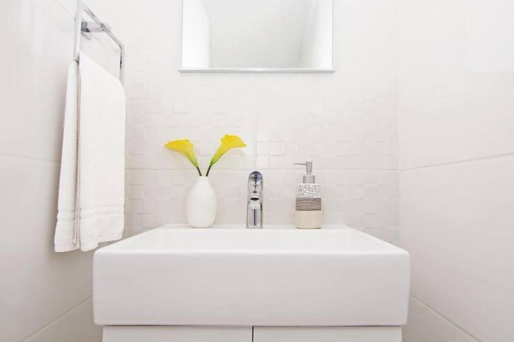 Photo of Bathroom in Kapparis