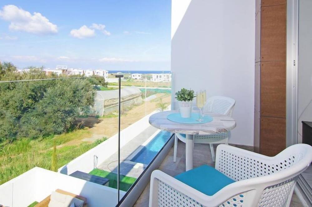 Photo of Patio Balcony in Kapparis