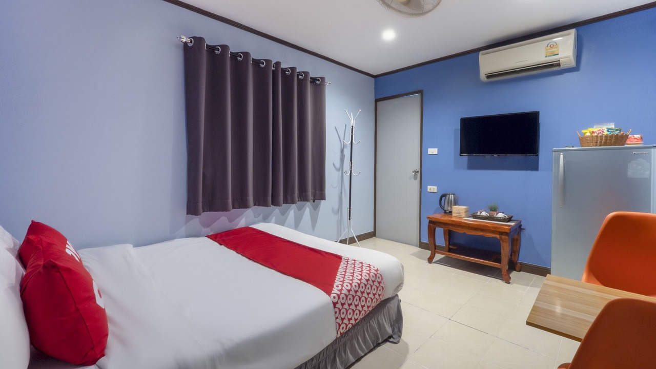 Photo of Bedroom in Ban Bang Saen
