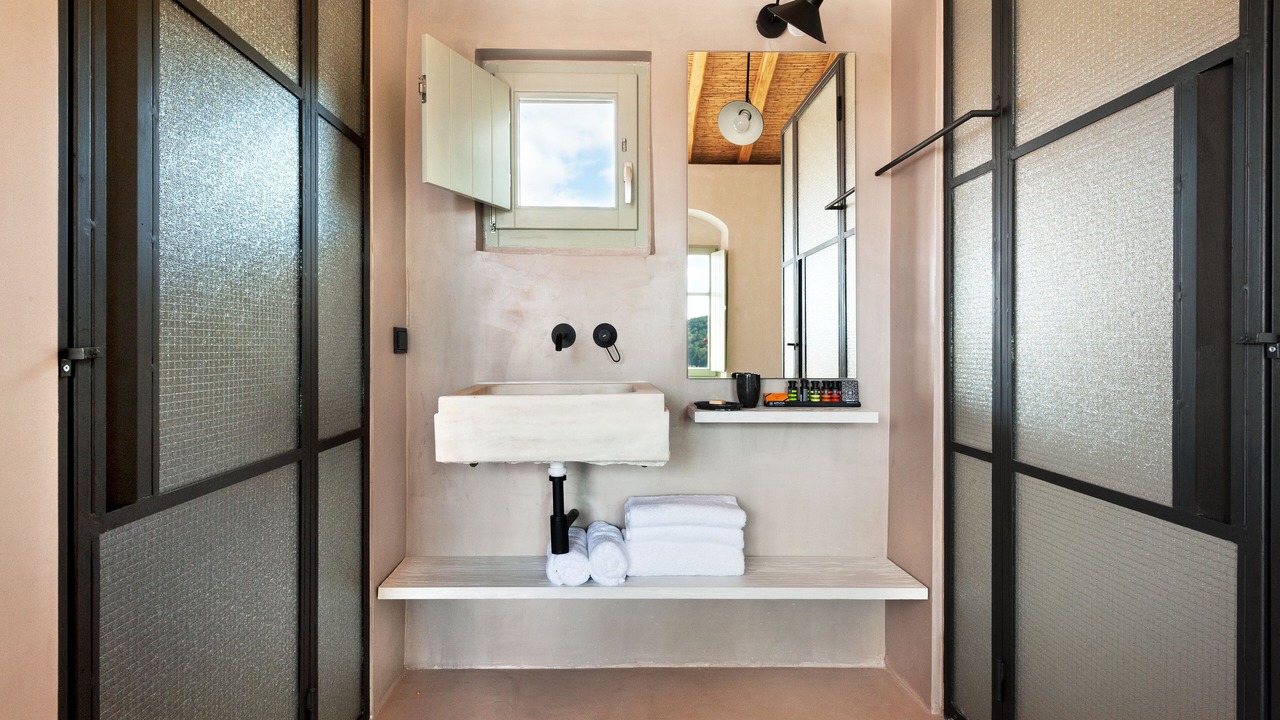 Photo of Bathroom in Vamvakou
