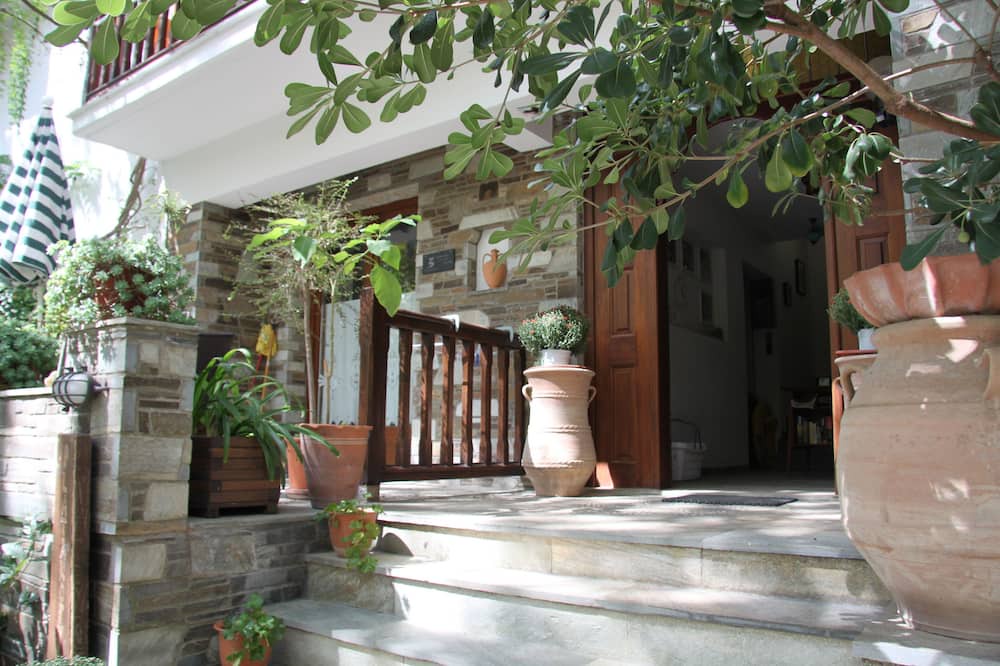 Photo of Outdoor in Kala Nera