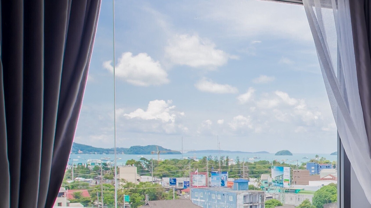 Photo of Bedroom in Chalong