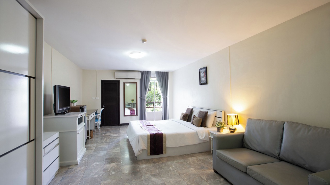 Photo of Bedroom in Samsen Nok