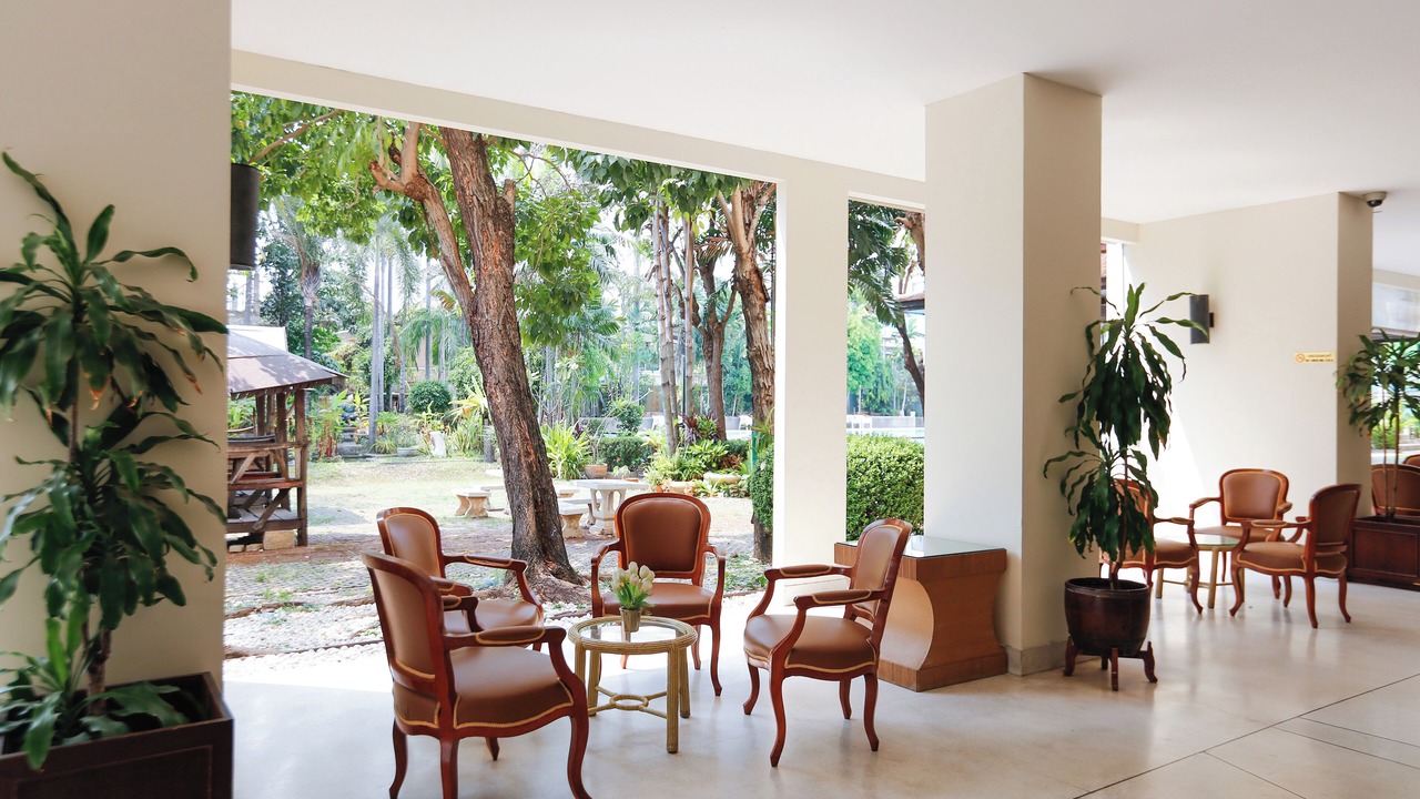 Photo of Outdoor in Samsen Nok