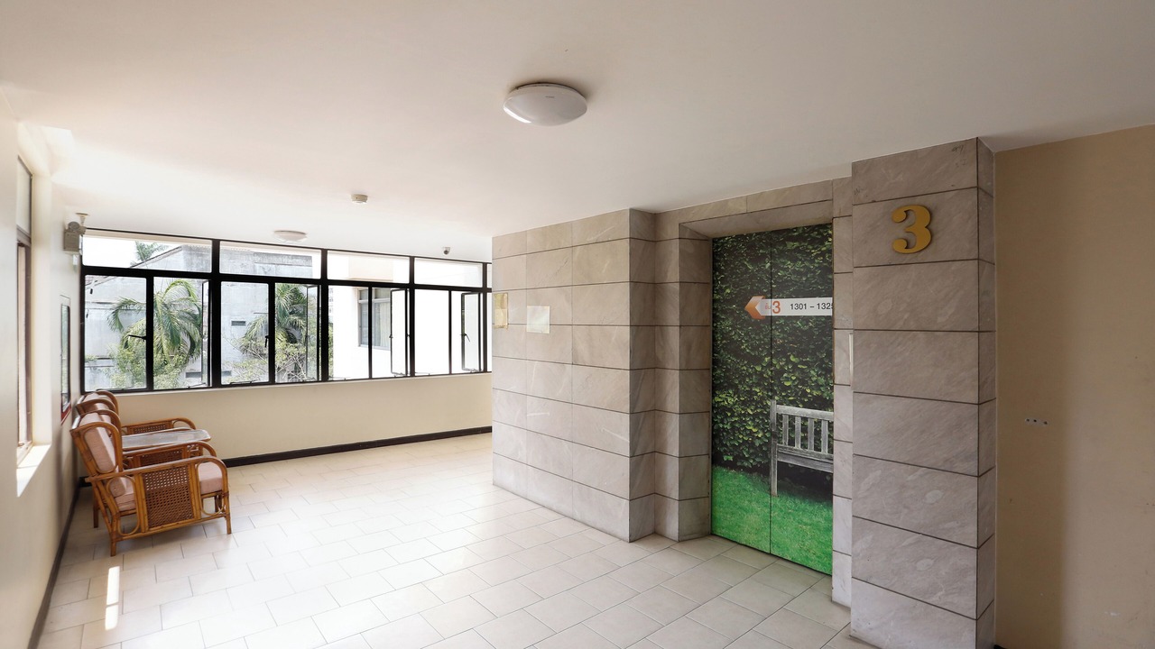 Photo of Others in Samsen Nok