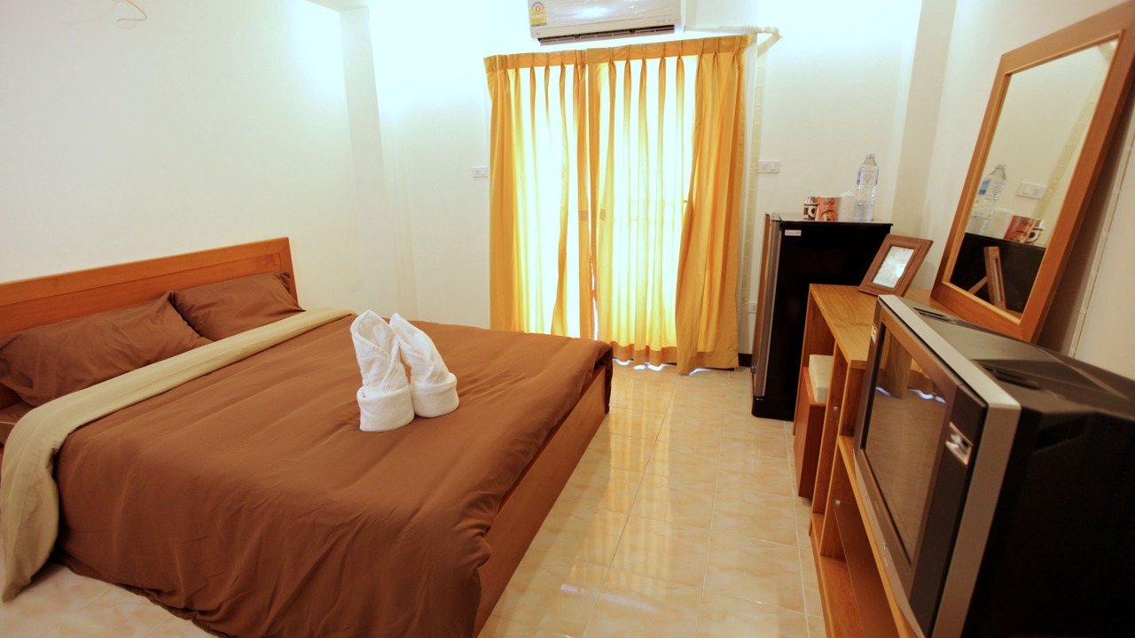 Photo of Bedroom in Racha Thewa
