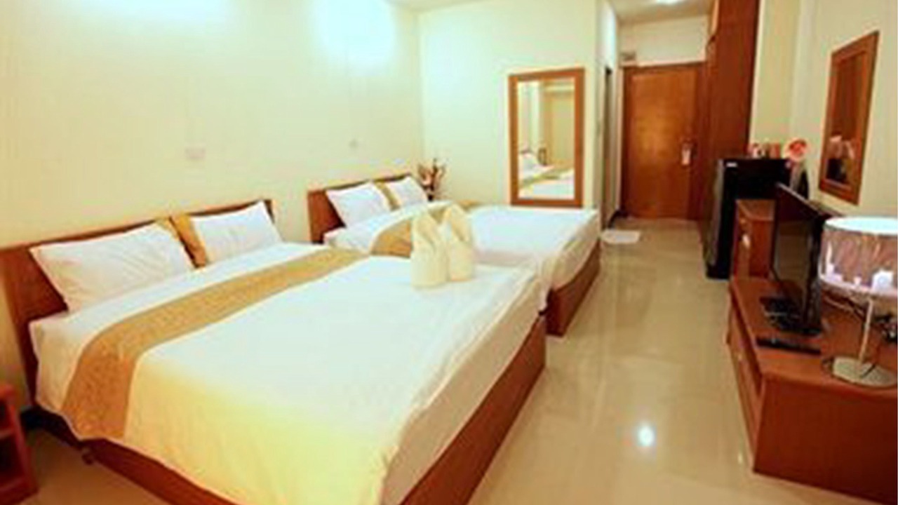 Photo of Bedroom in Racha Thewa