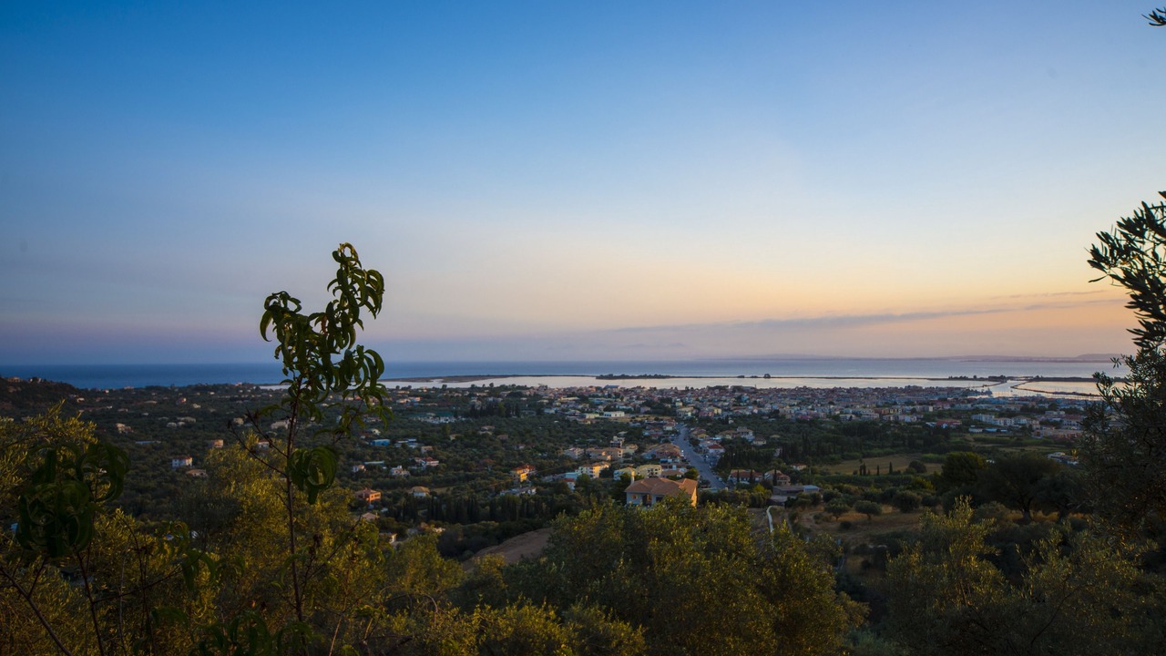 Photo of Outdoor in Apolpaina
