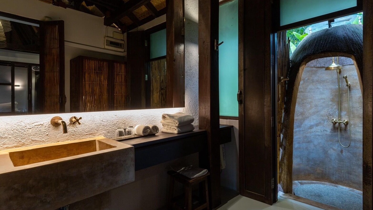 Photo of Bathroom in Sam Roi Yot
