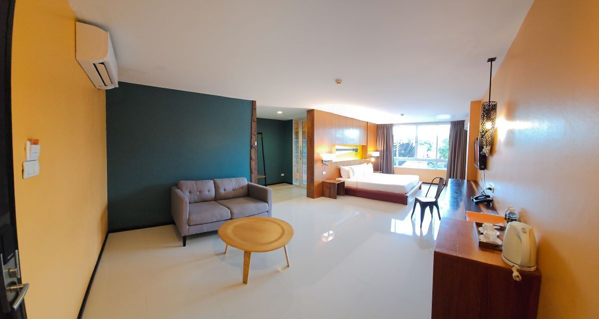 Photo of Patio Balcony in Samsen Nok