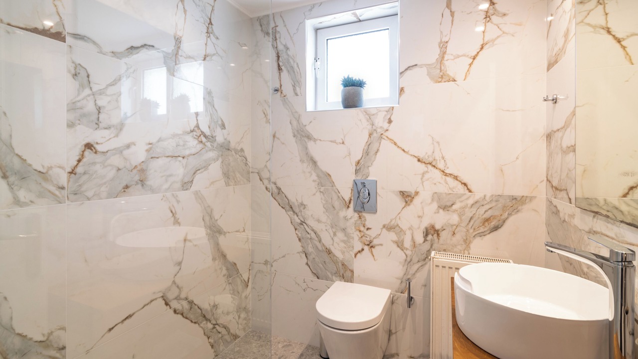 Photo of Bathroom in Psarou