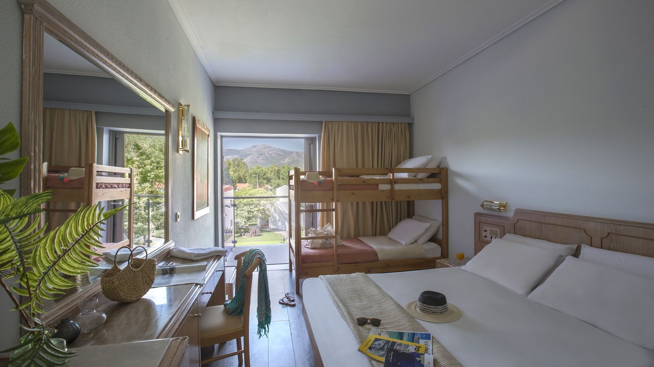 Photo of Bedroom in Marathon