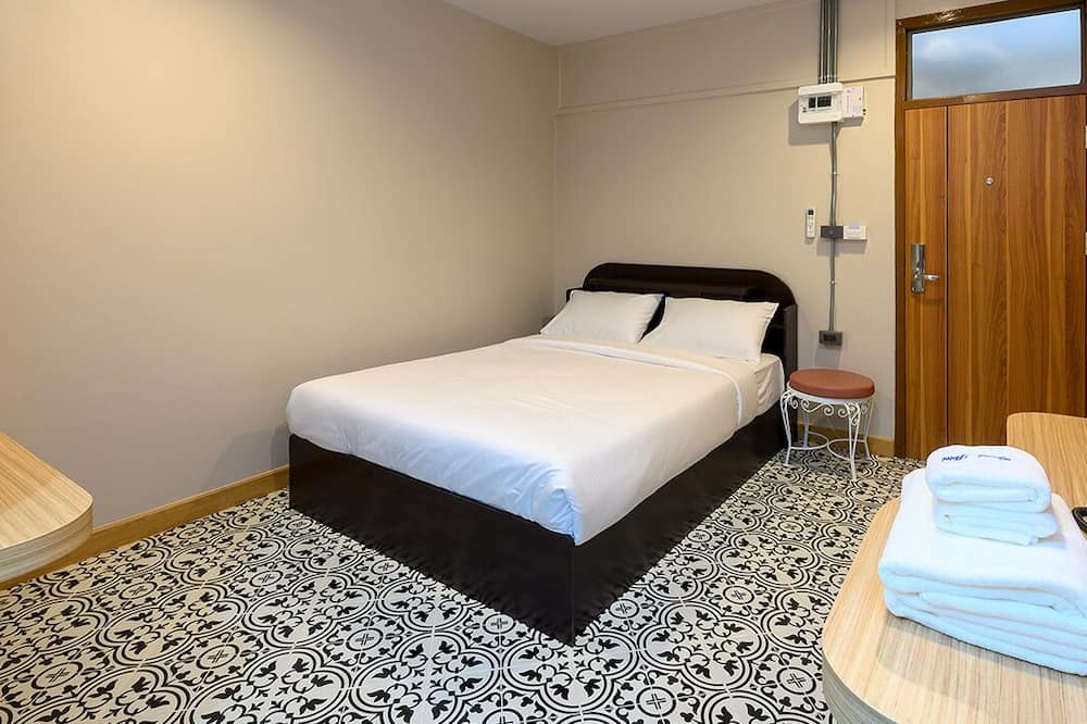 Photo of Bedroom in Nai Muang