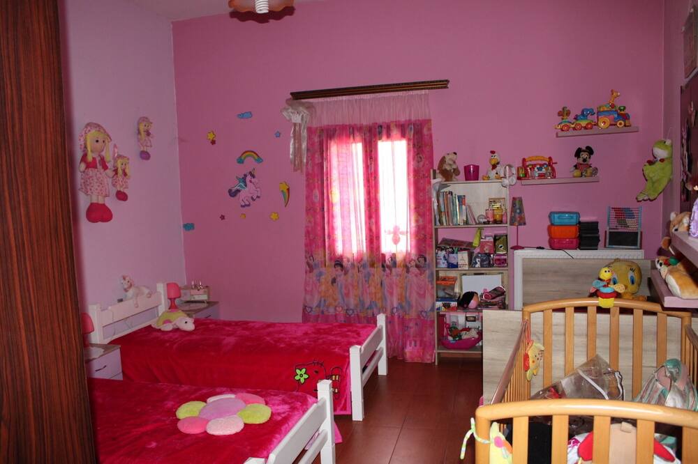 Photo of Bedroom in Tsourouniana