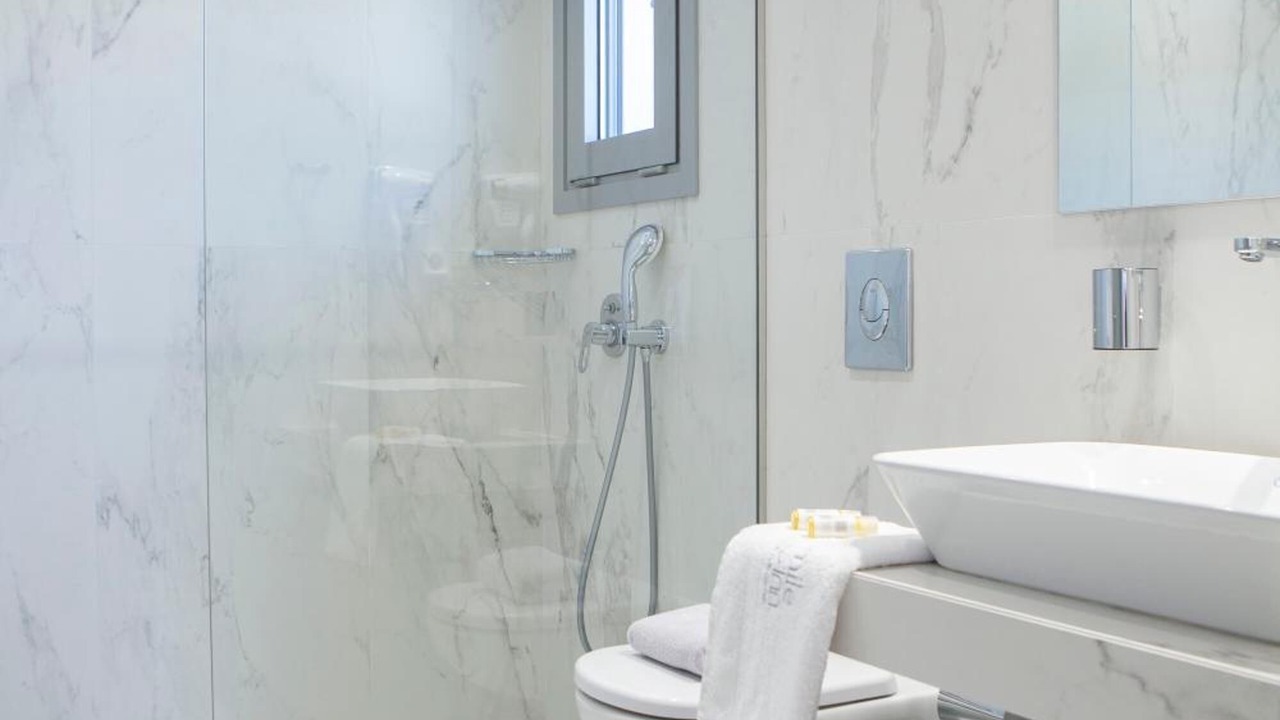 Photo of Bathroom in Nidri
