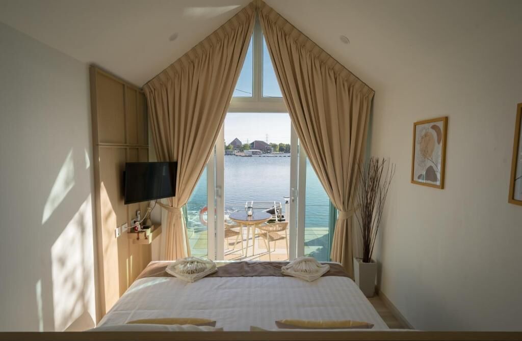 Photo of Bedroom in Sai Noi