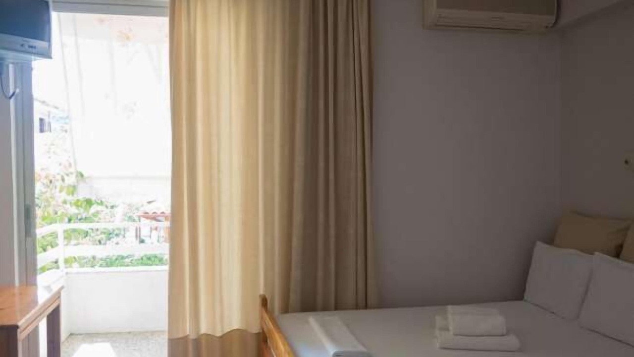Photo of Bedroom in Neos Pirgos