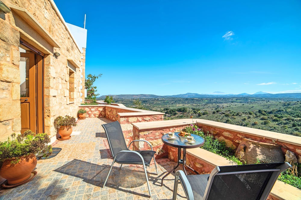 Photo of Patio Balcony in Kastellos