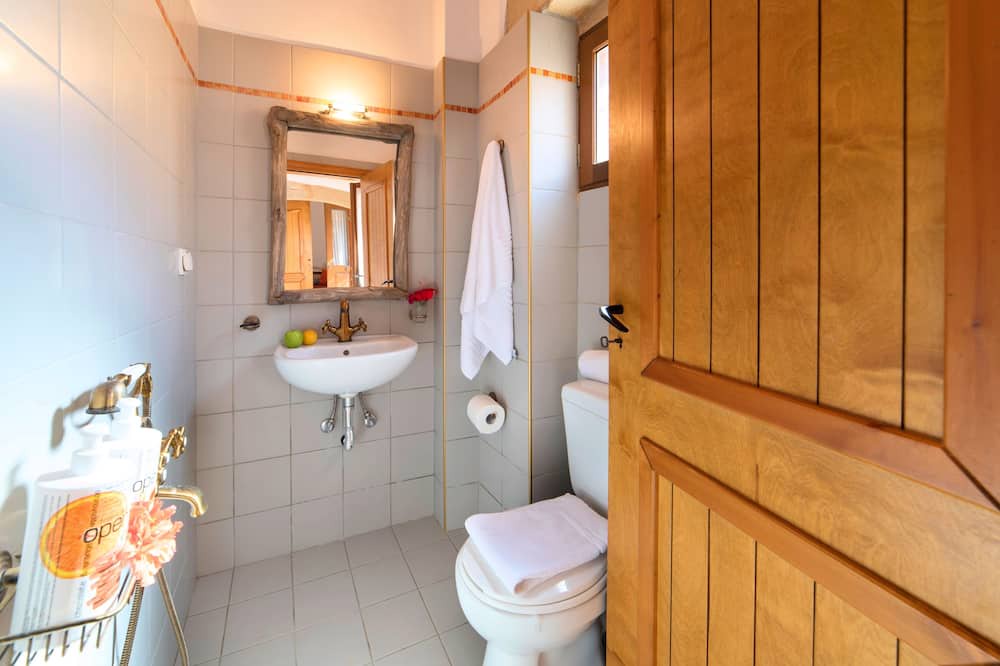Photo of Bathroom in Kastellos