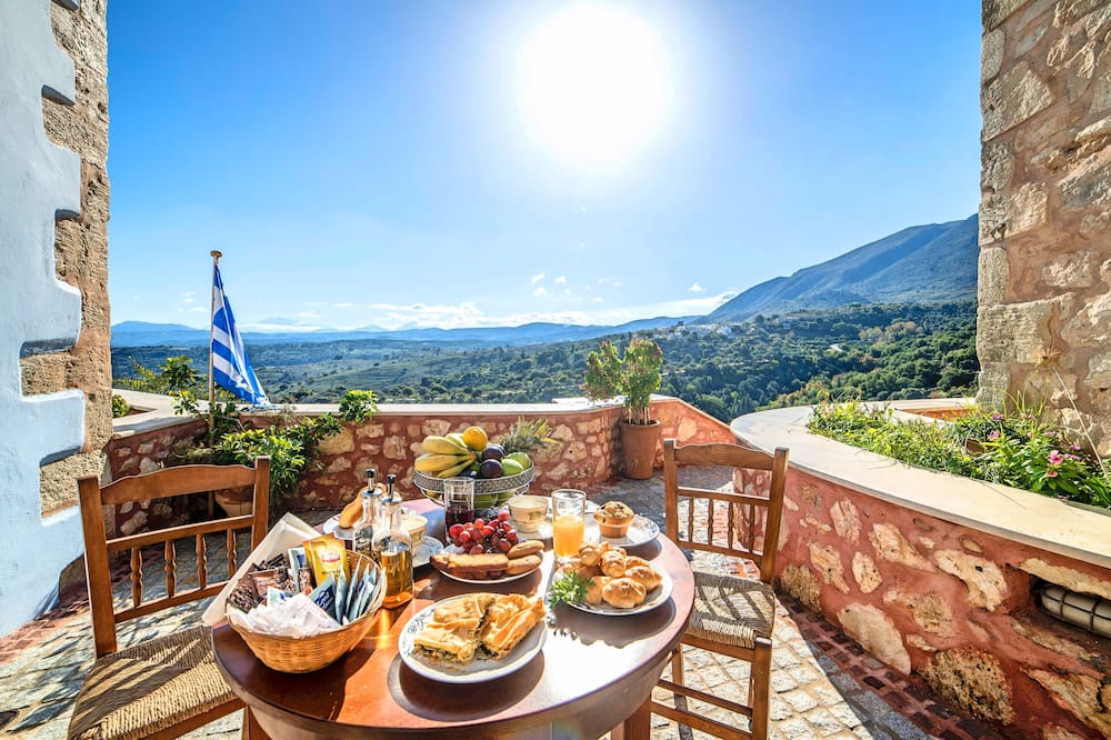 Photo of Patio Balcony in Kastellos