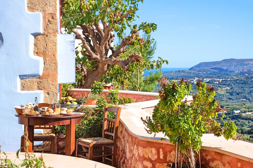 Photo of Patio Balcony in Kastellos