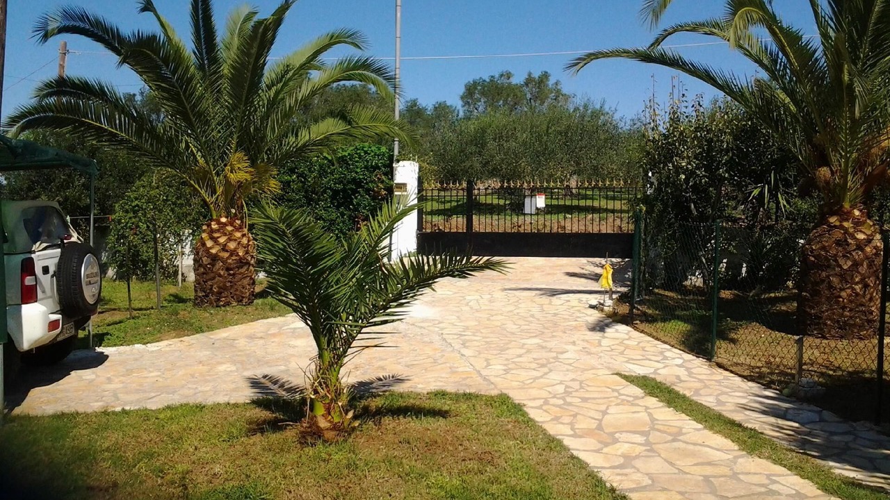 Photo of Outdoor in Argyrades