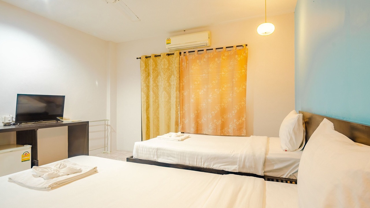 Photo of Bedroom in Si Sunthon