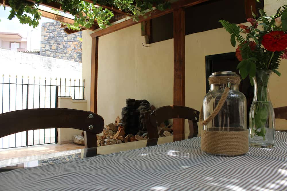 Photo of Patio Balcony in Zaros