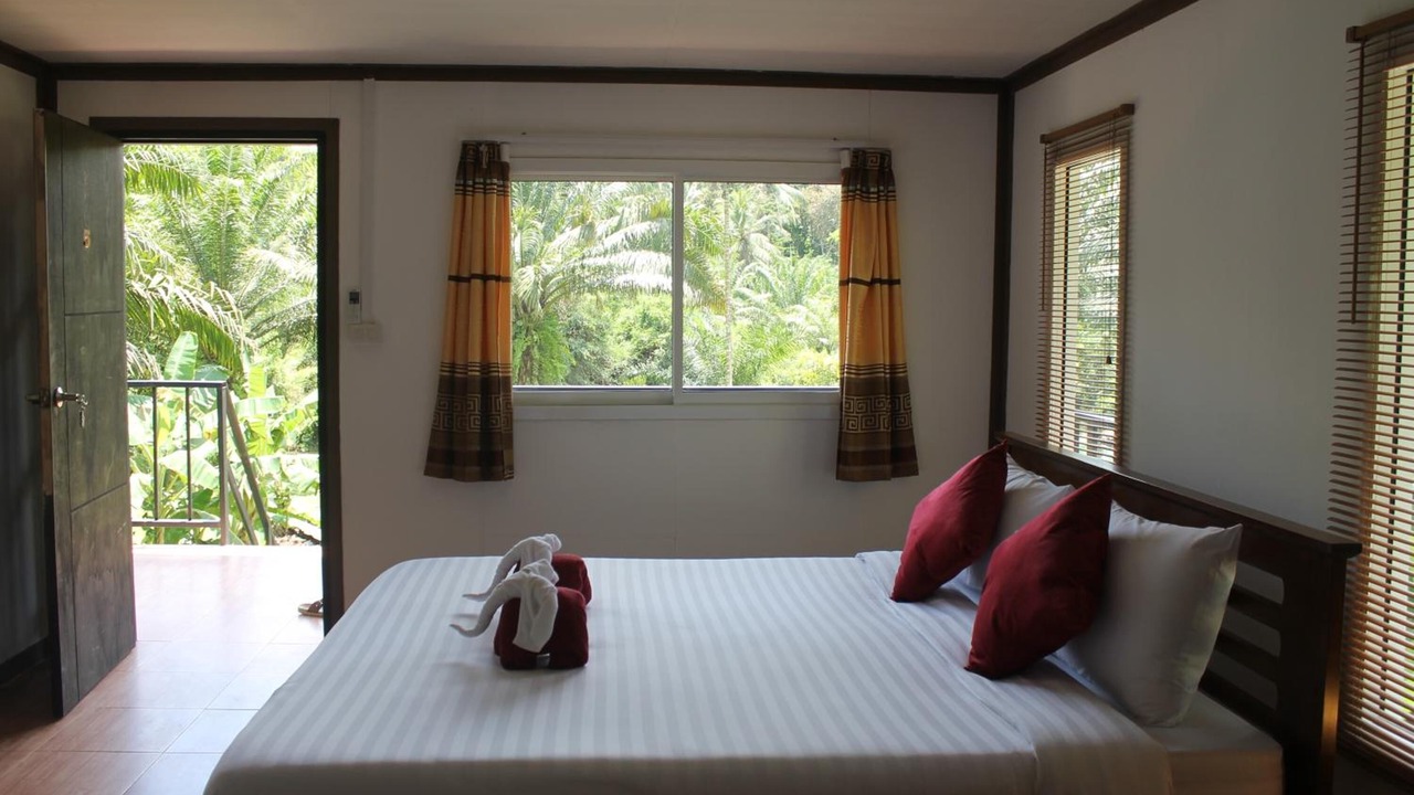 Photo of Bedroom in Khlong Sok