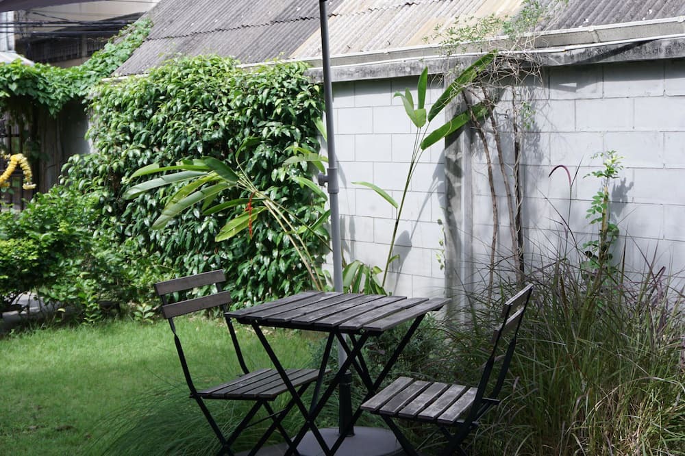 Photo of Patio Balcony in Thanon Nakhon Chai Si