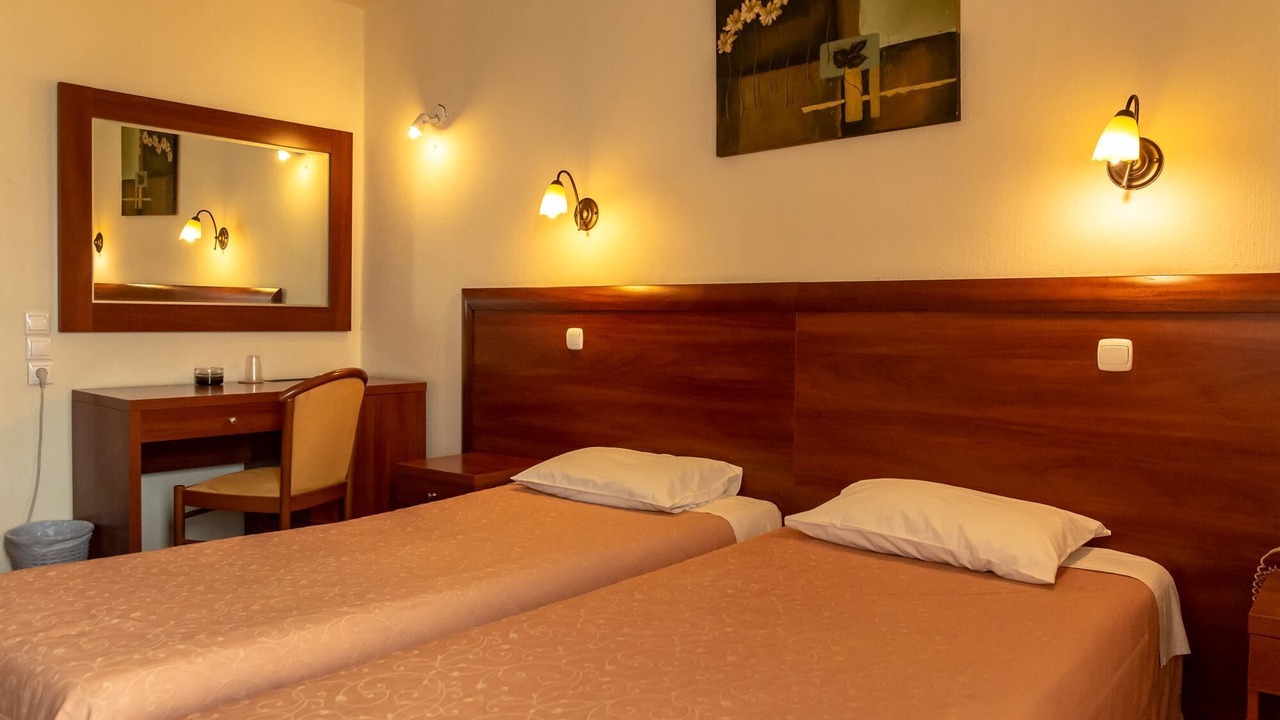 Photo of Bedroom in Aigio