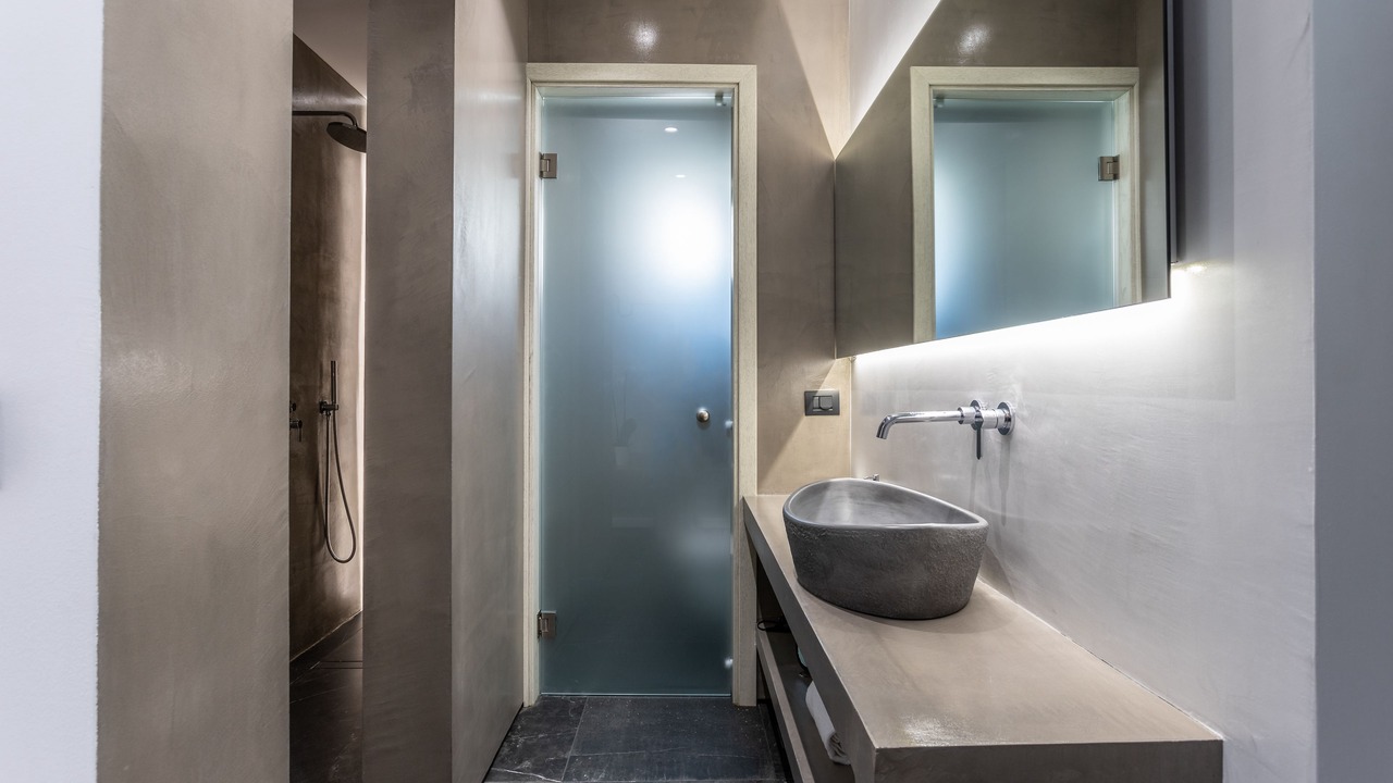 Photo of Bathroom in Kamari