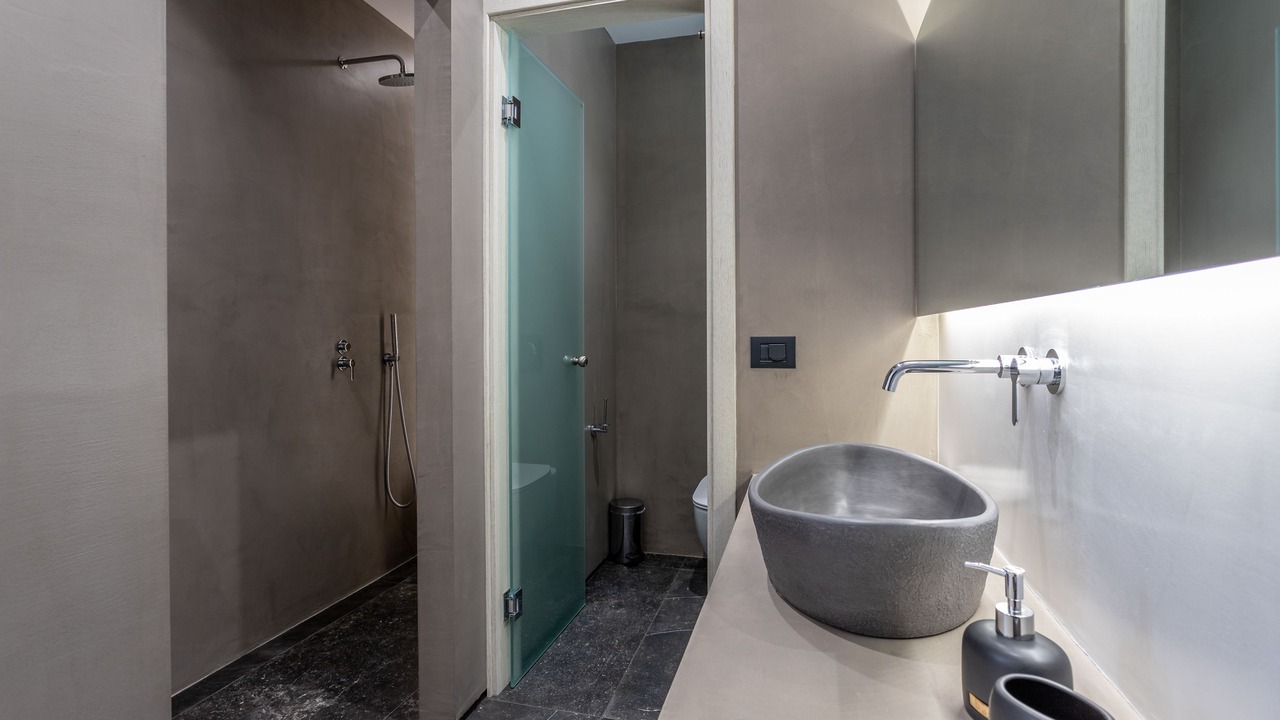 Photo of Bathroom in Kamari