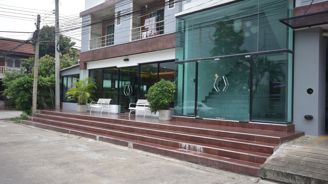 Photo of Patio Balcony in Phutthamonthon